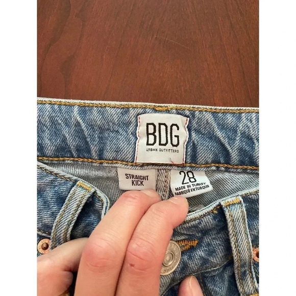 Urban Outfitters BDG  Straight Kick Jeans Size 28 Distressed High Waist - Picture 5 of 12
